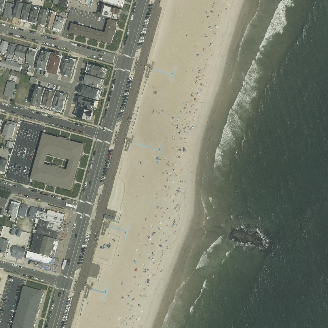 Aerial map of 15th Avenue Beach Badge Ticket Booth