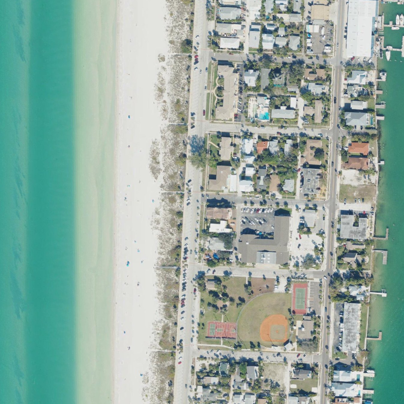Aerial map of 17th Ave beach access