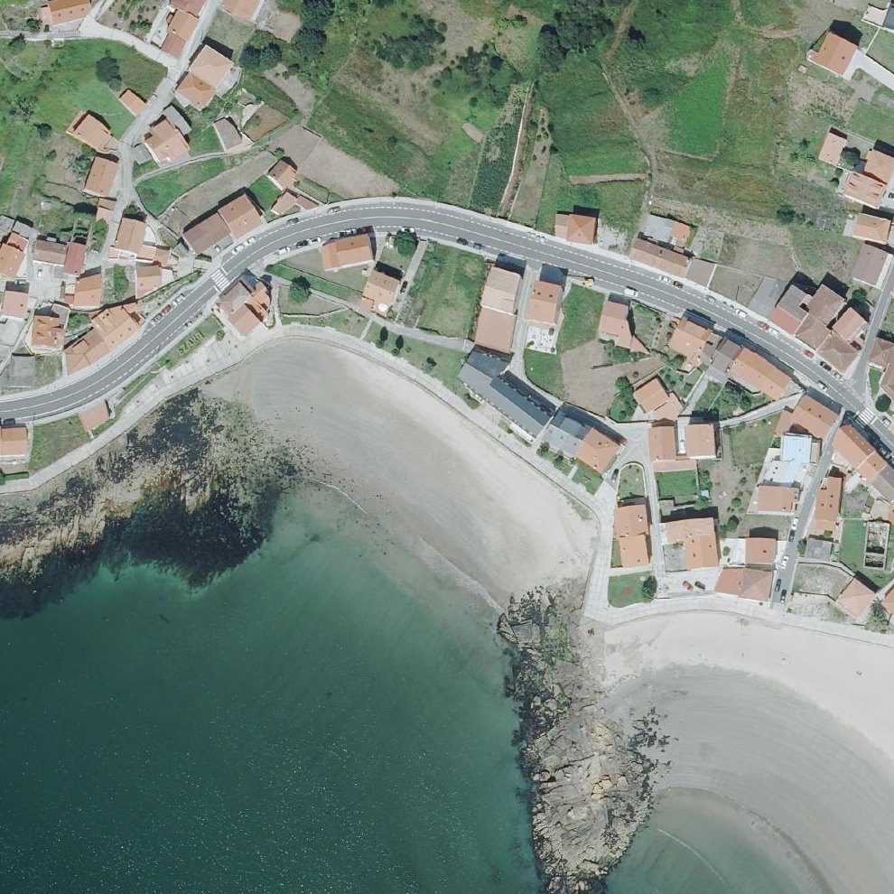 Aerial map of Area Pequena