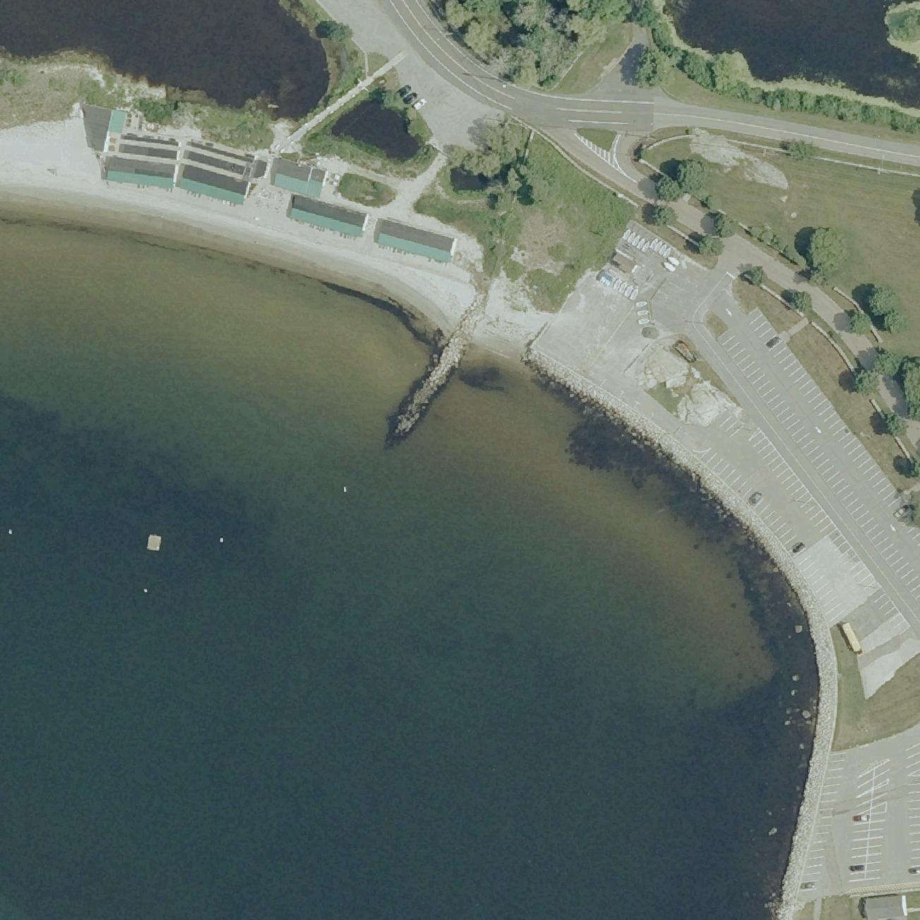 Aerial map of Avery Point Beach