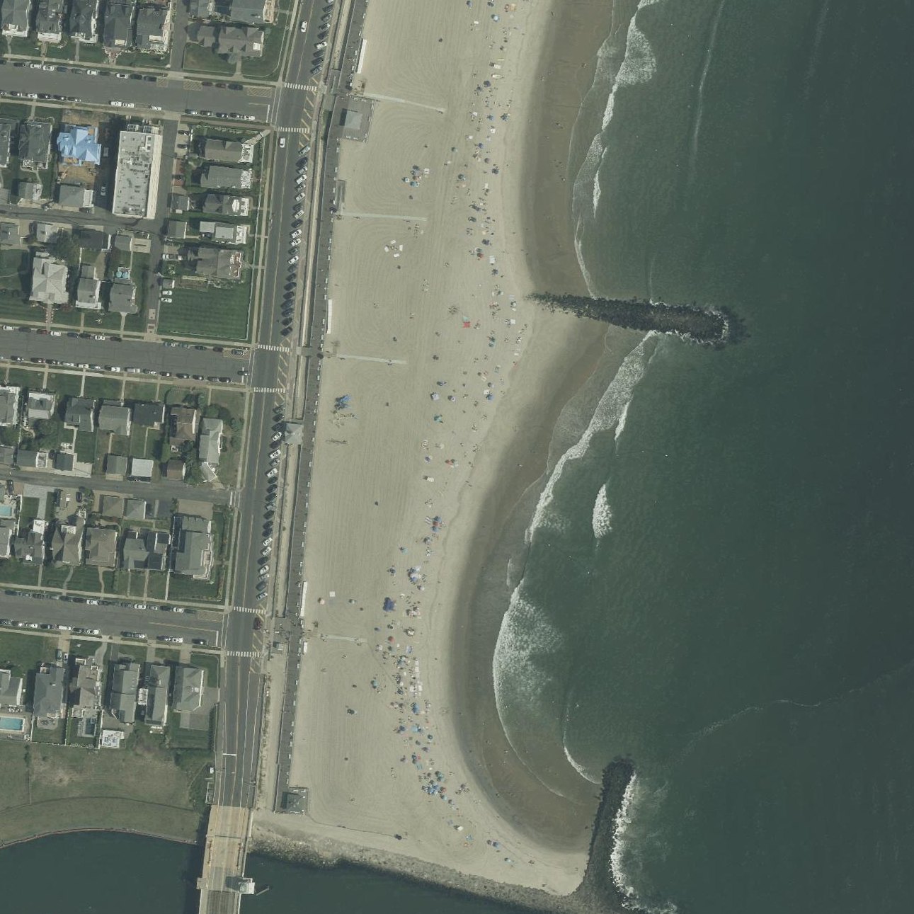 Aerial map of Avon-by-the-Sea Public Beach