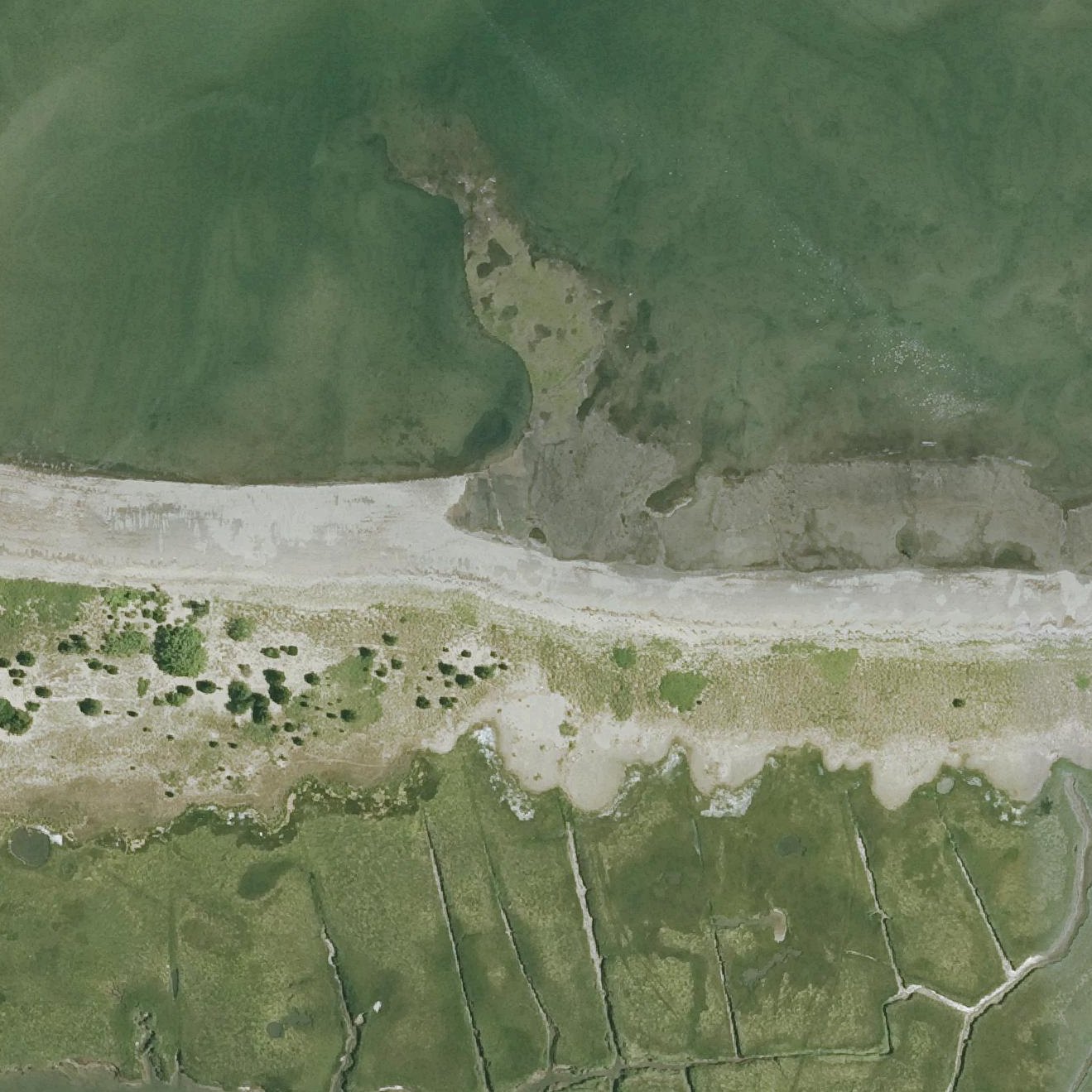Aerial map of Bassing Beach