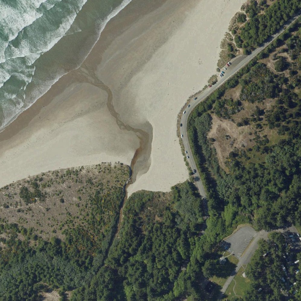 Aerial map of Bastendorff Beach Park