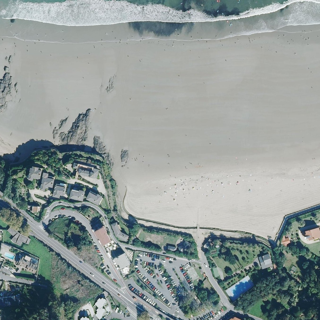 Aerial map of Bastiagueiro beach
