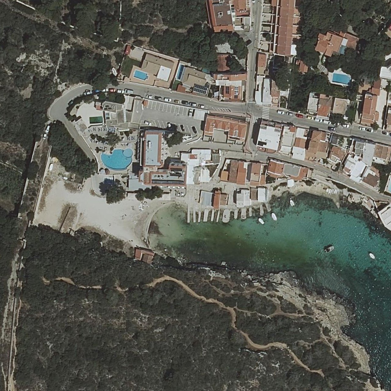 Aerial map of Cala Alcaufar
