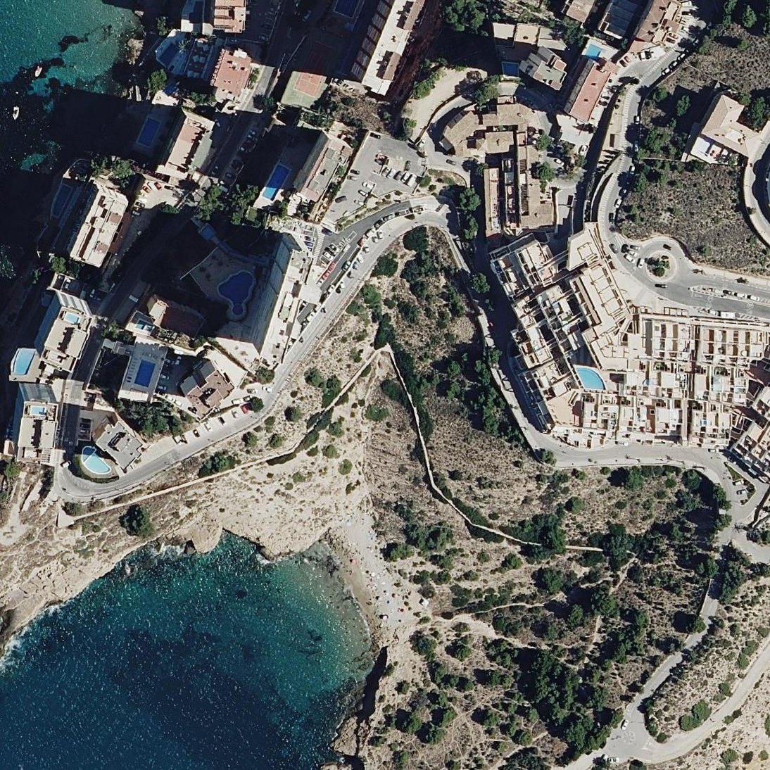 Aerial map of Cala Almadraba