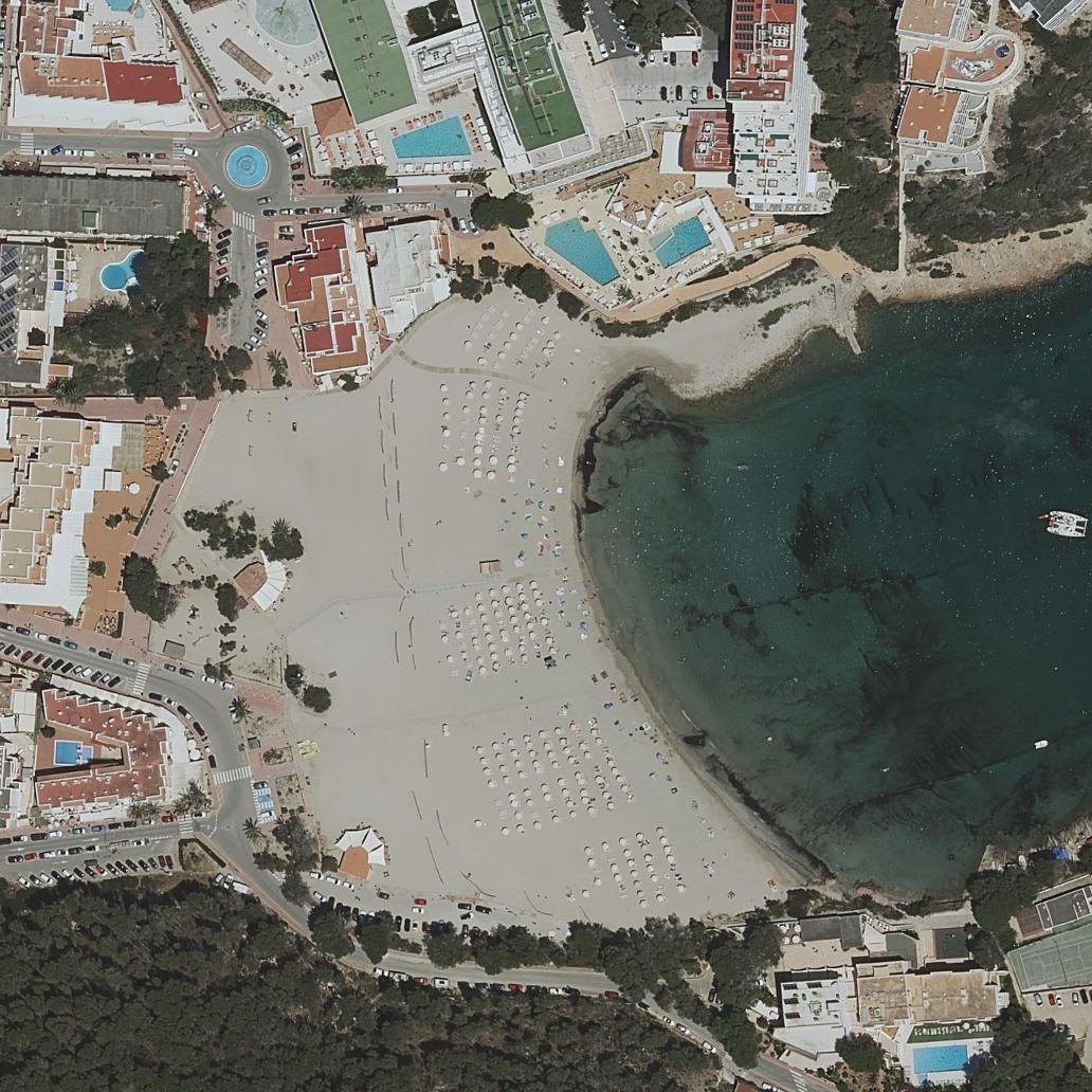Aerial map of Cala Llonga