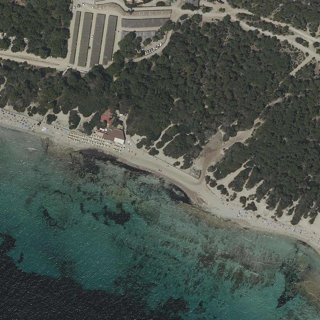 Aerial map of Cala Pluma