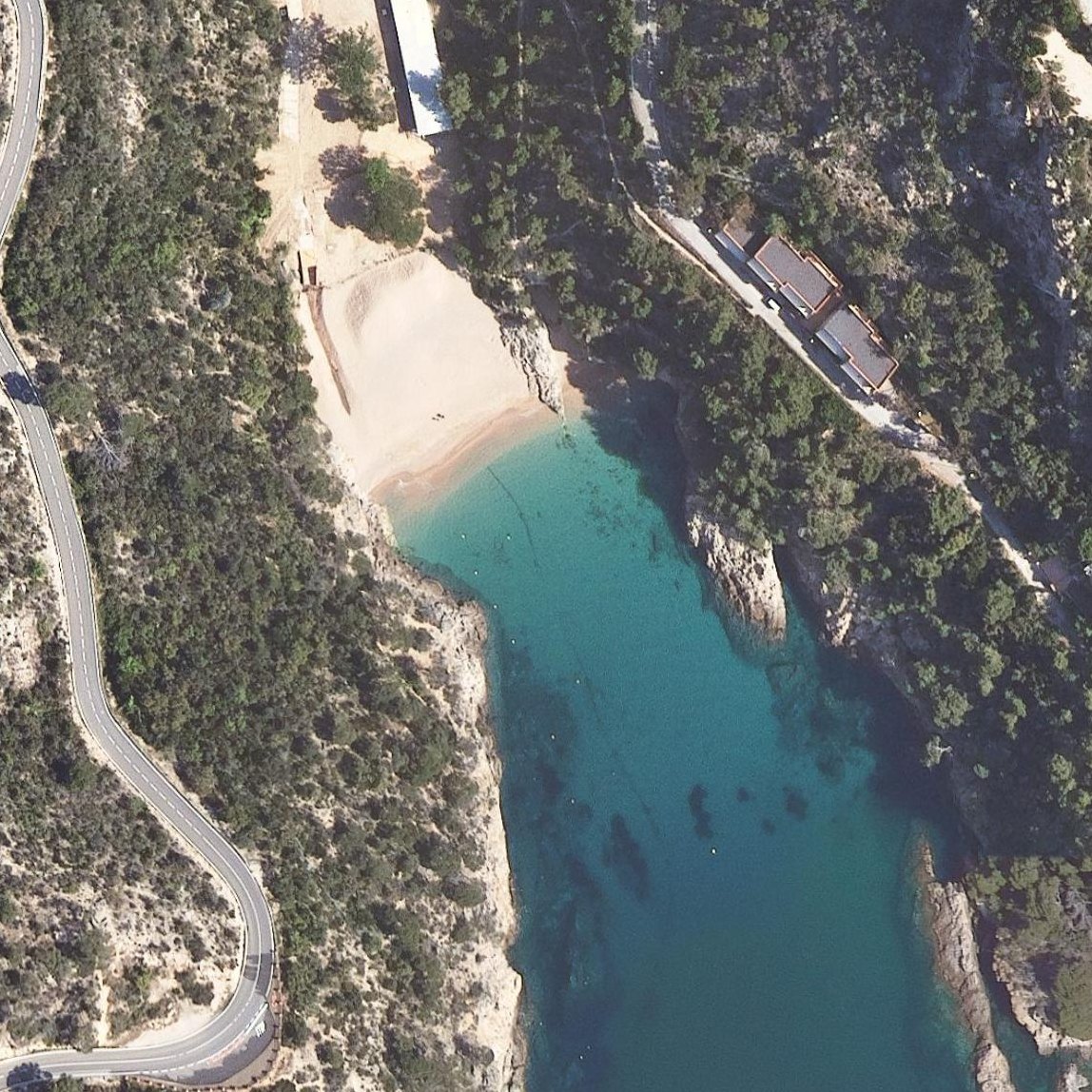 Aerial map of Cala Pola