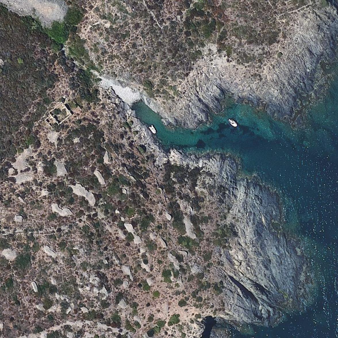Aerial map of Cala Torta