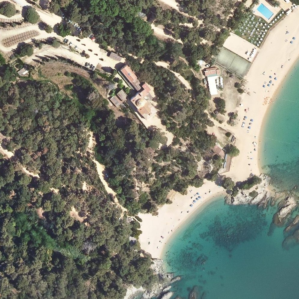 Aerial map of Cala Treumal