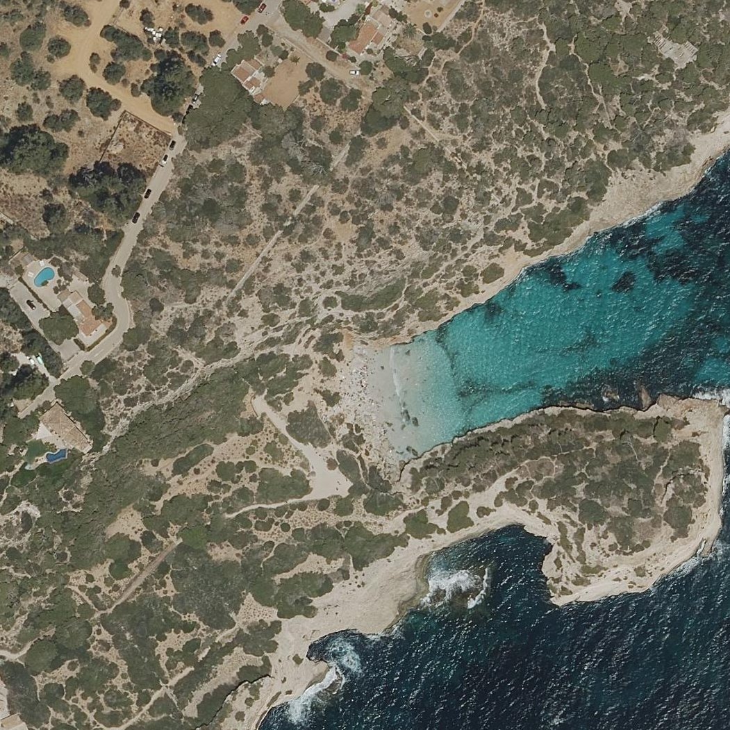 Aerial map of Caló del Moro