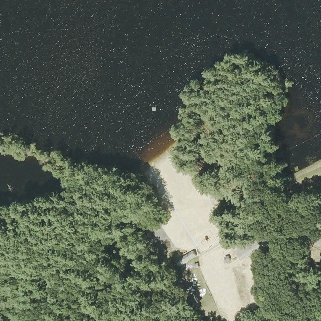 Aerial map of Crocker Pond Beach