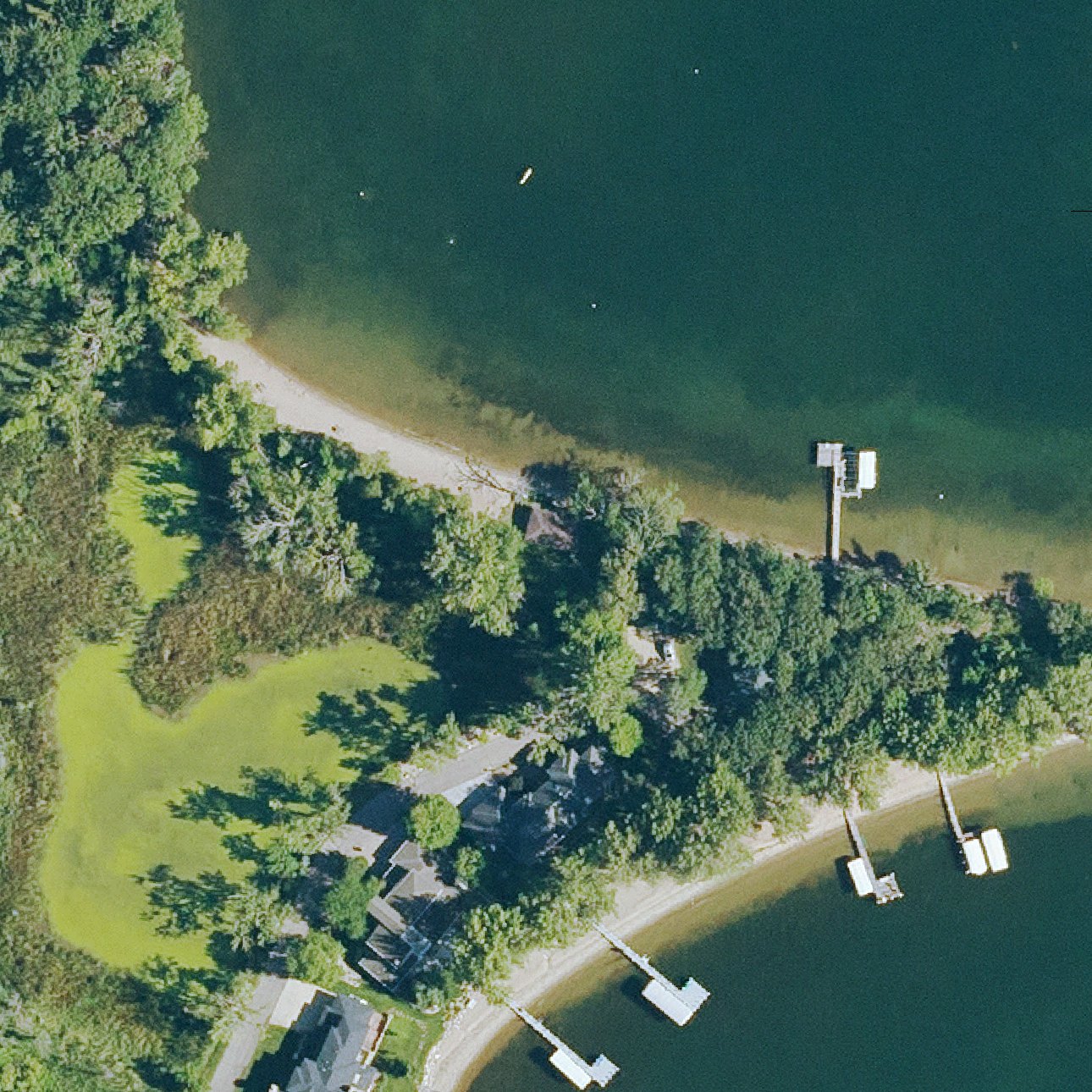 Aerial map of Gull Point Public Beach