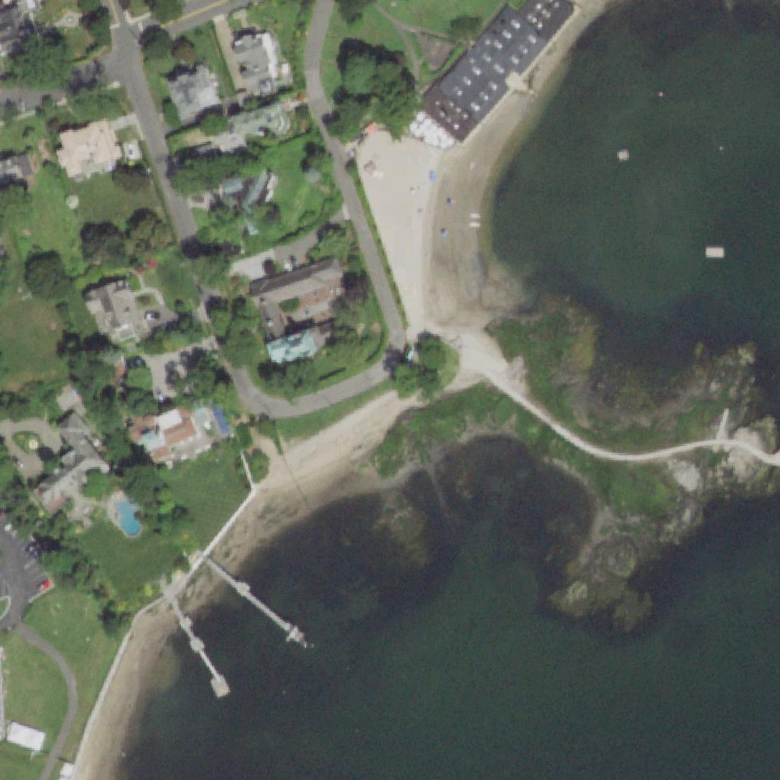 Aerial map of Larchmont Dog Beach