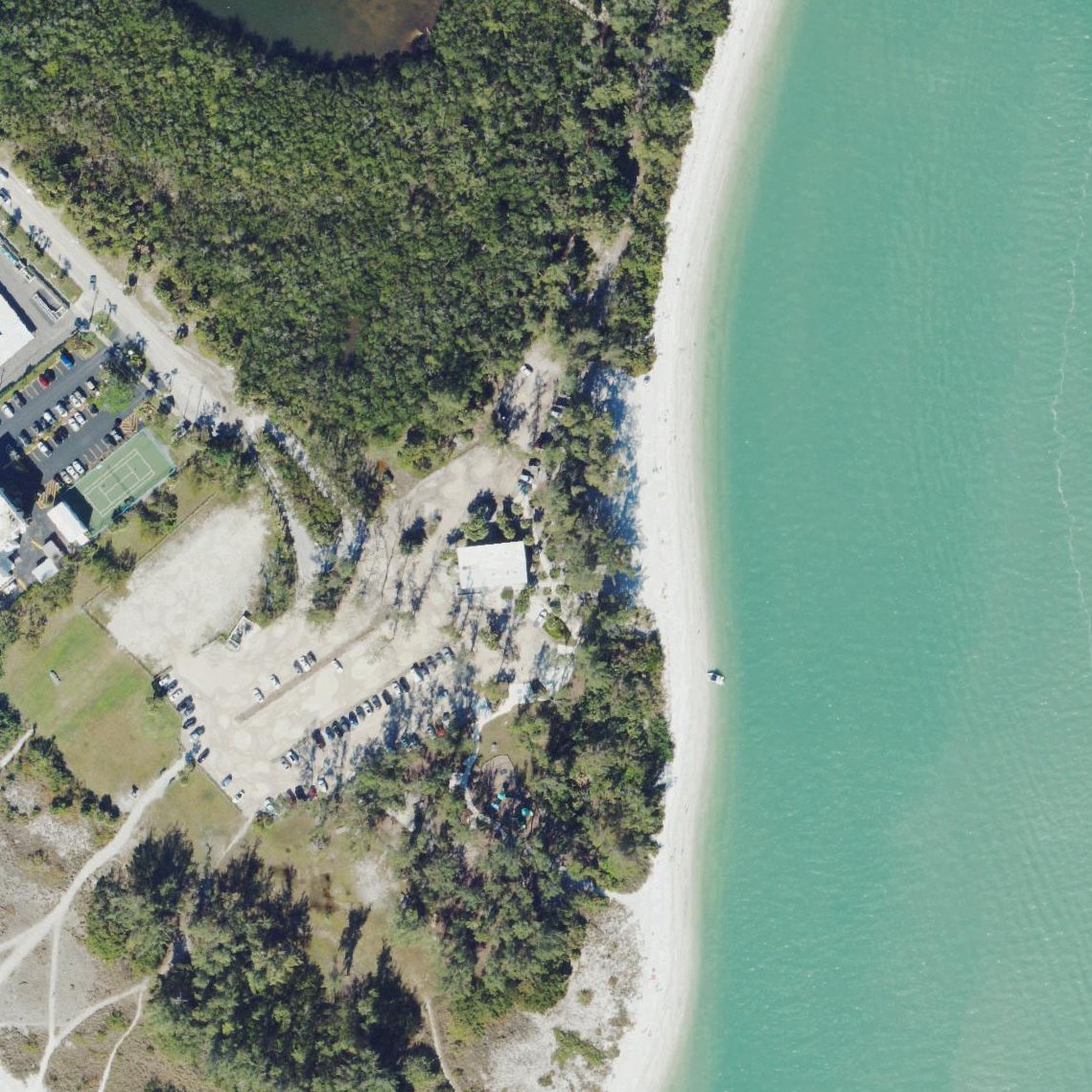 Aerial map of Lido public beach