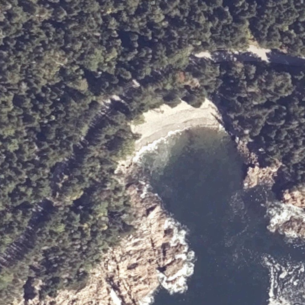 Aerial map of Little Hunters Beach