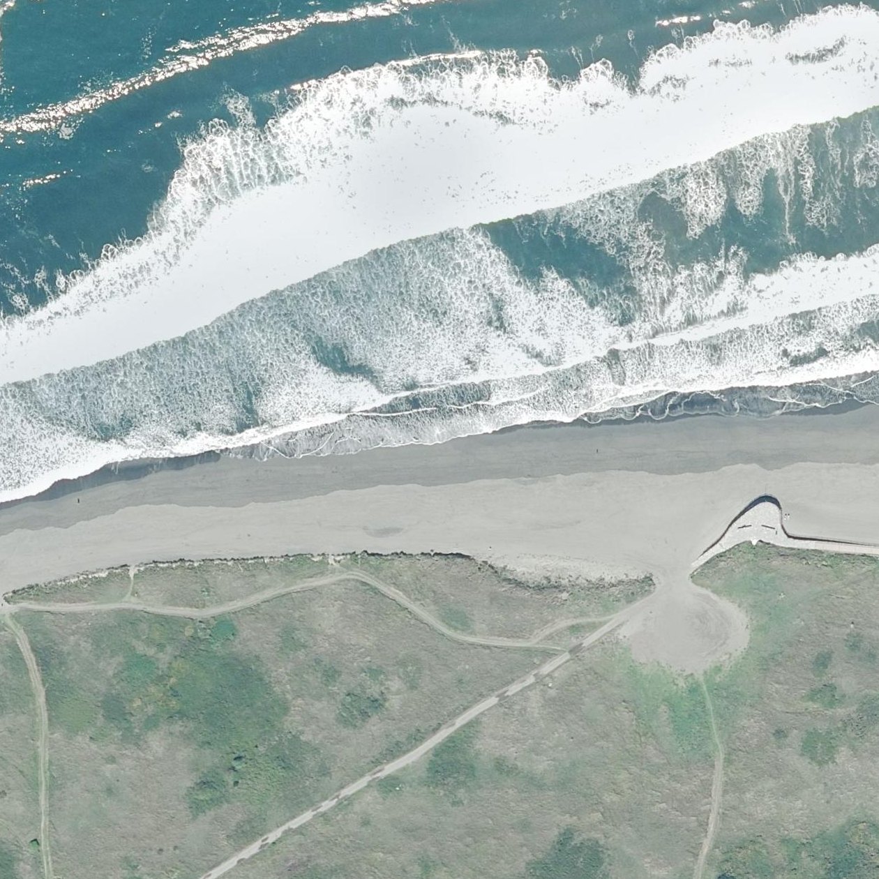 Aerial map of Los Quebrantos Beach