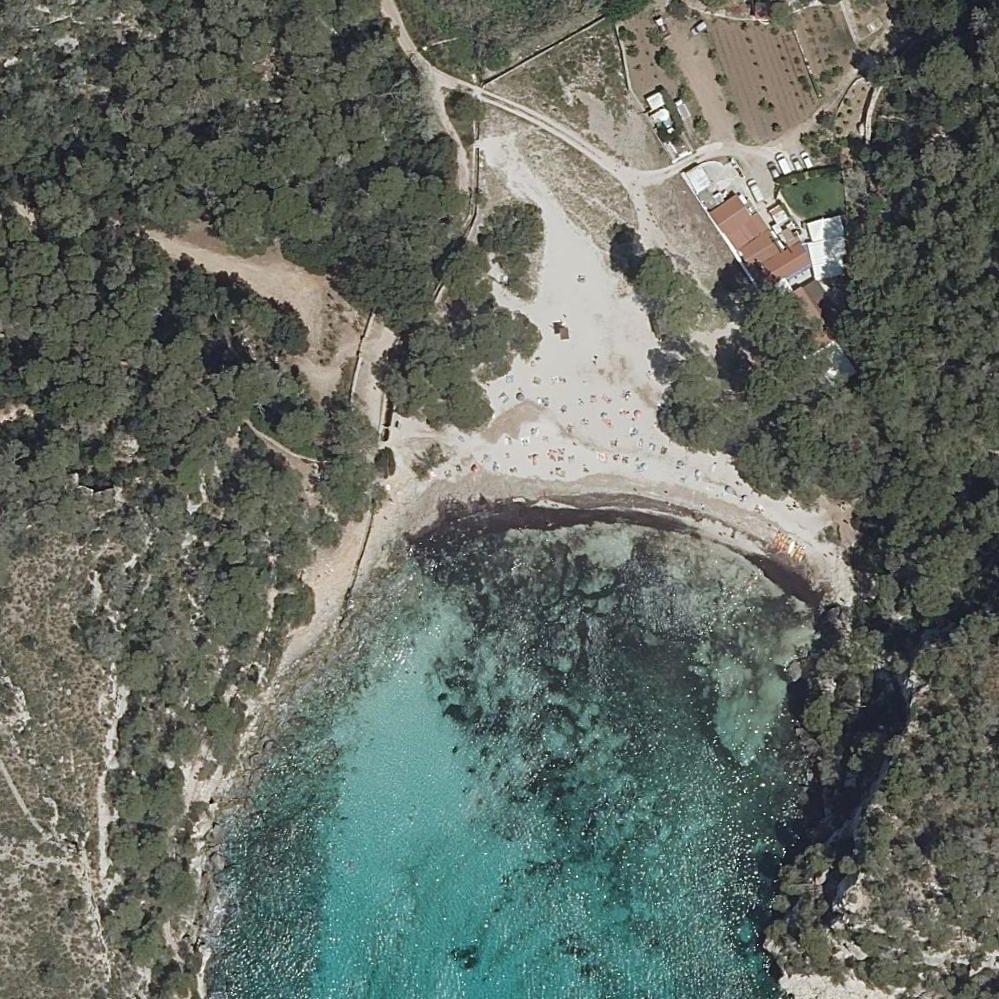 Aerial map of Macarella