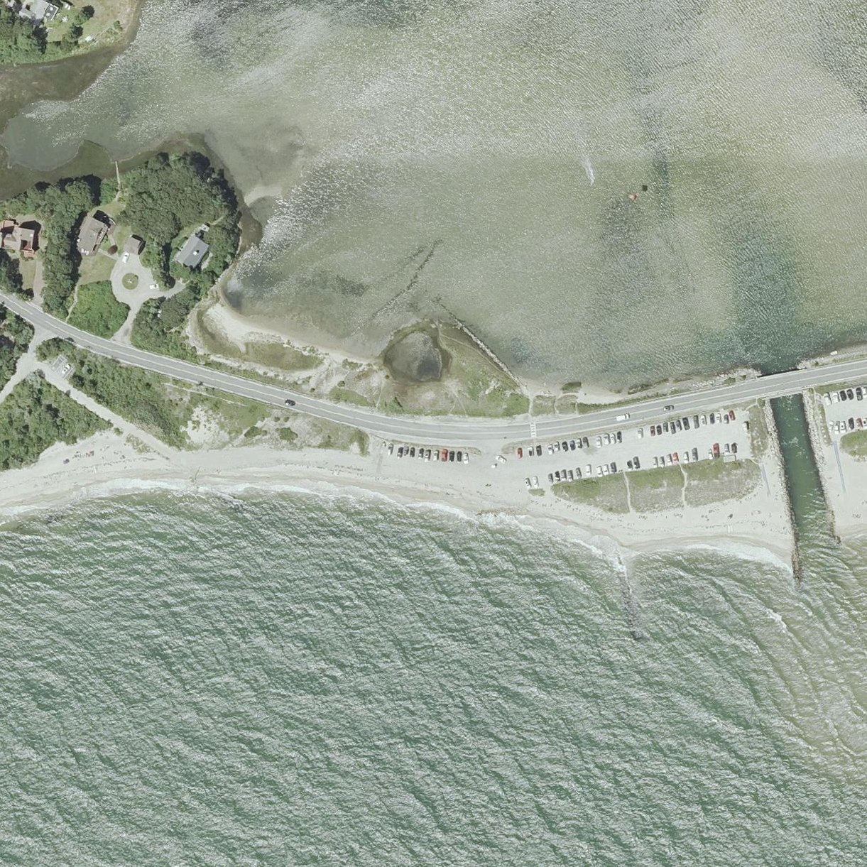 Aerial map of Menahaunt Beach