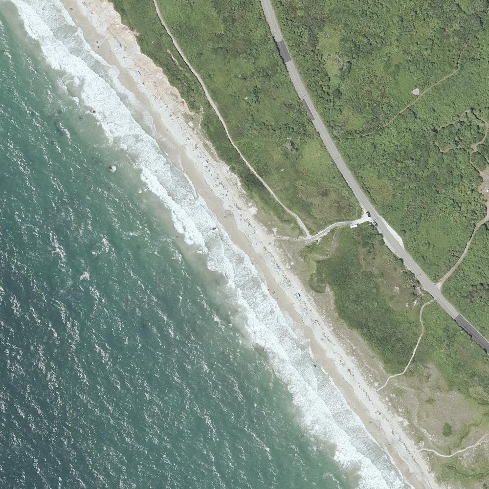 Aerial map of Moshup Beach (public)