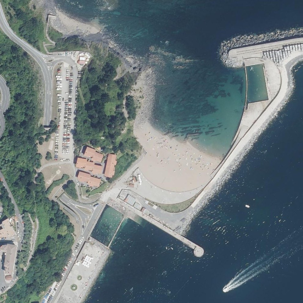 Aerial map of Mutriku beach
