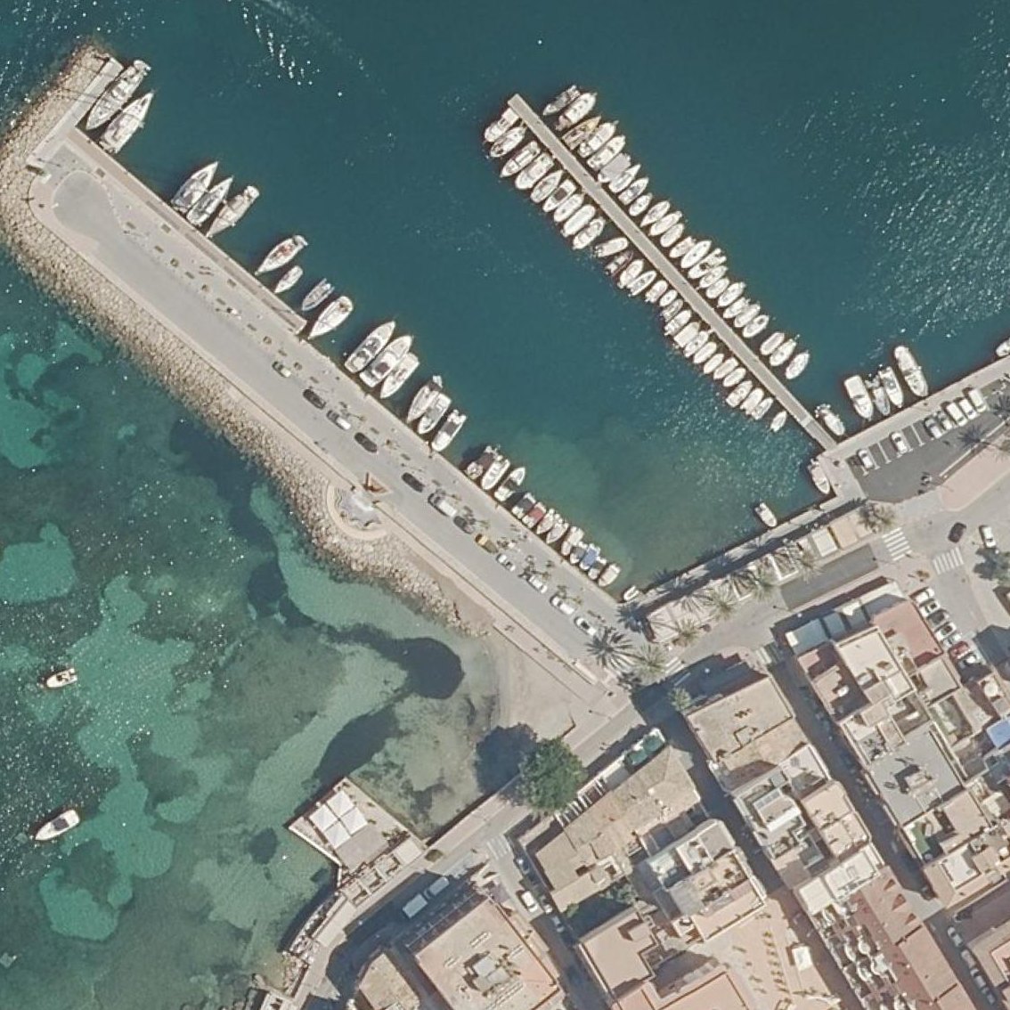 Aerial map of platja de ses Bassetes