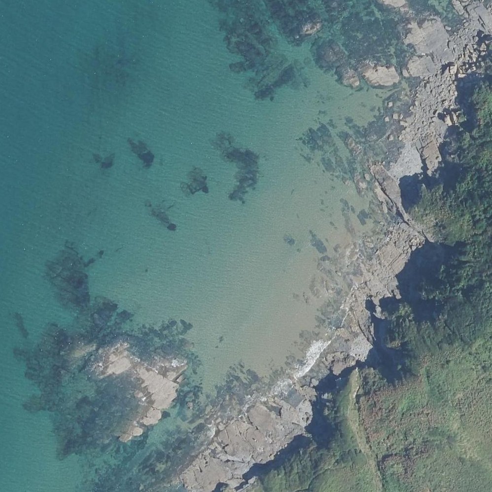 Aerial map of Playa Antzoras