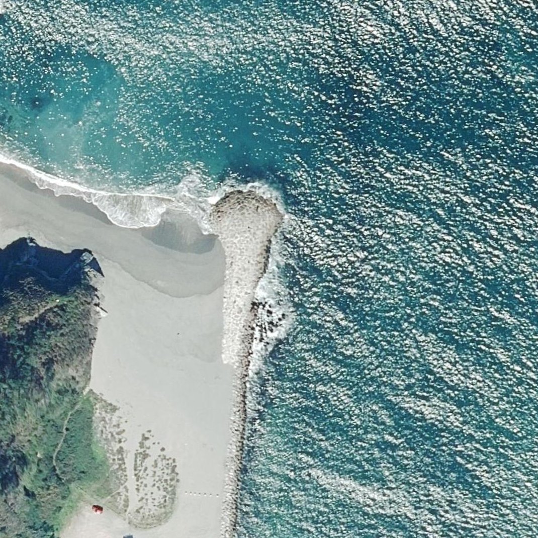 Aerial map of Playa Barra