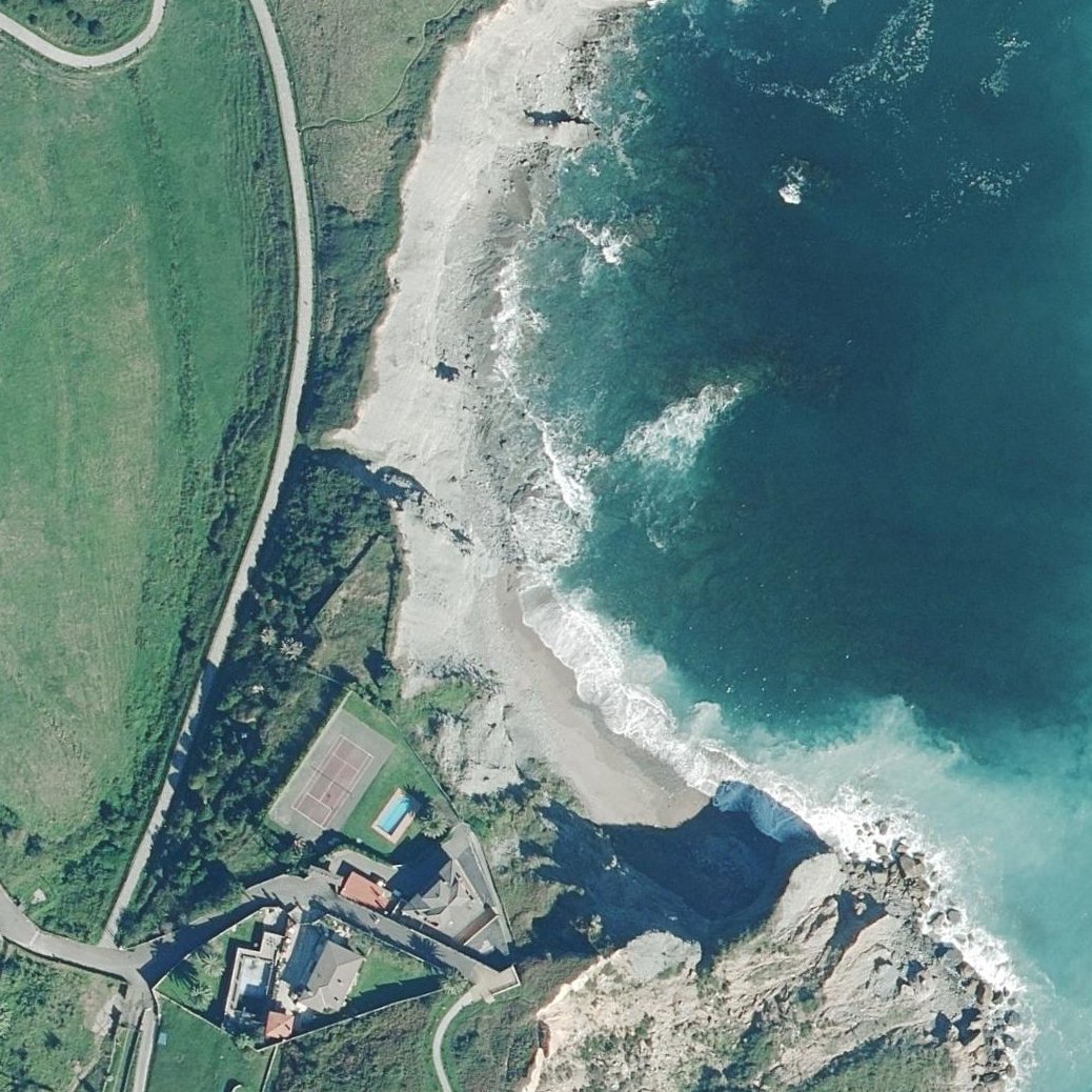 Aerial map of Playa Centollera