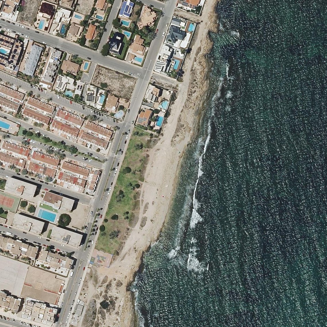 Aerial map of Playa Cesped La Veleta