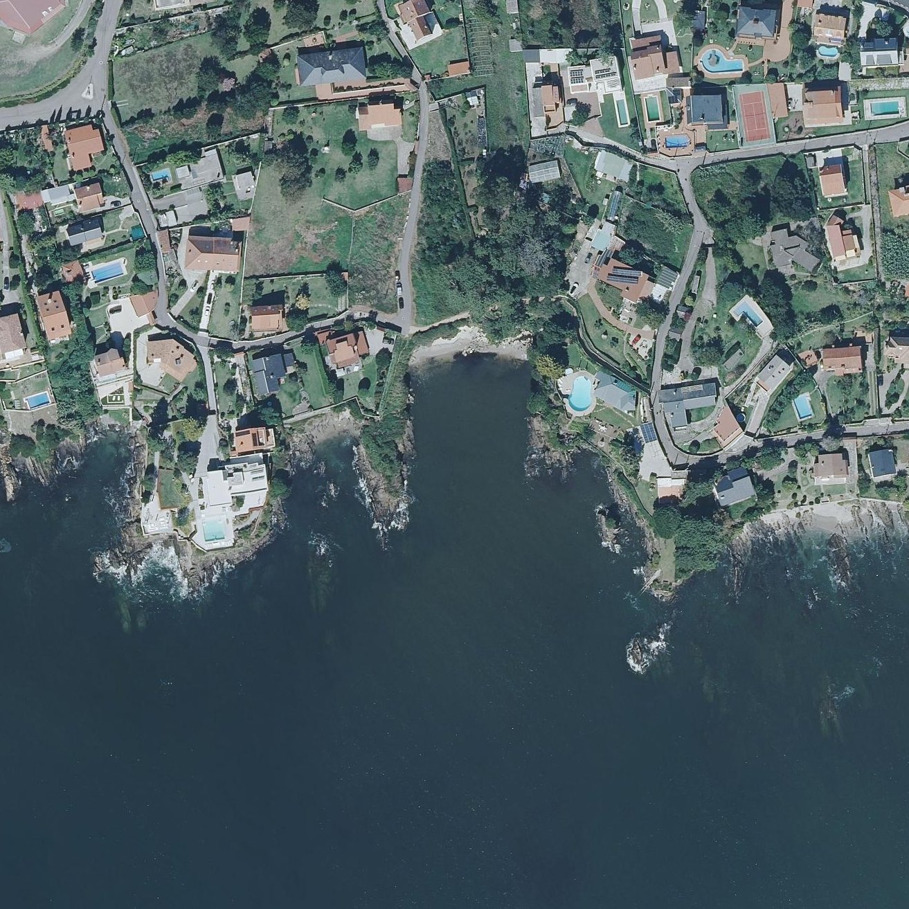 Aerial map of Playa de Arribas Blancas