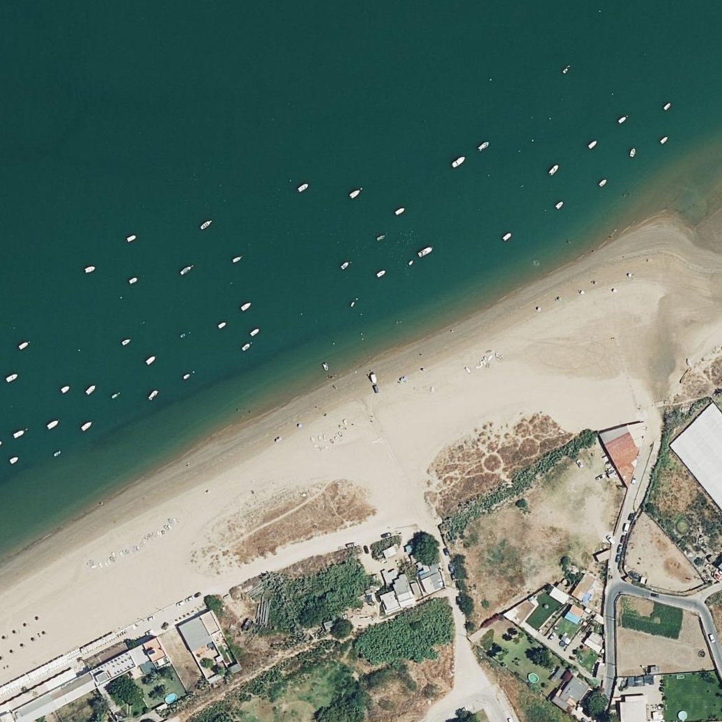 Aerial map of Playa de Bajo de Guía