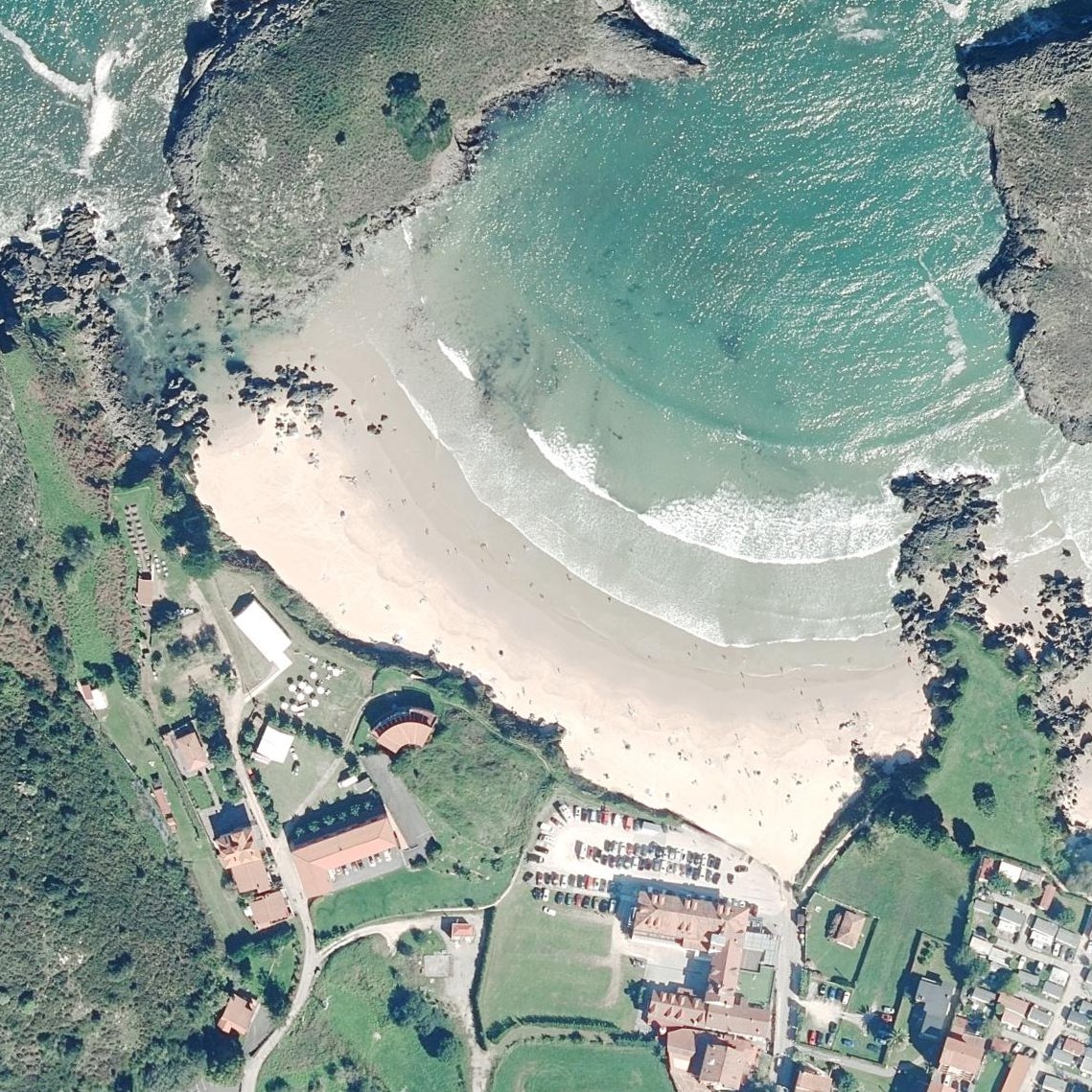 Aerial map of Playa de Barro