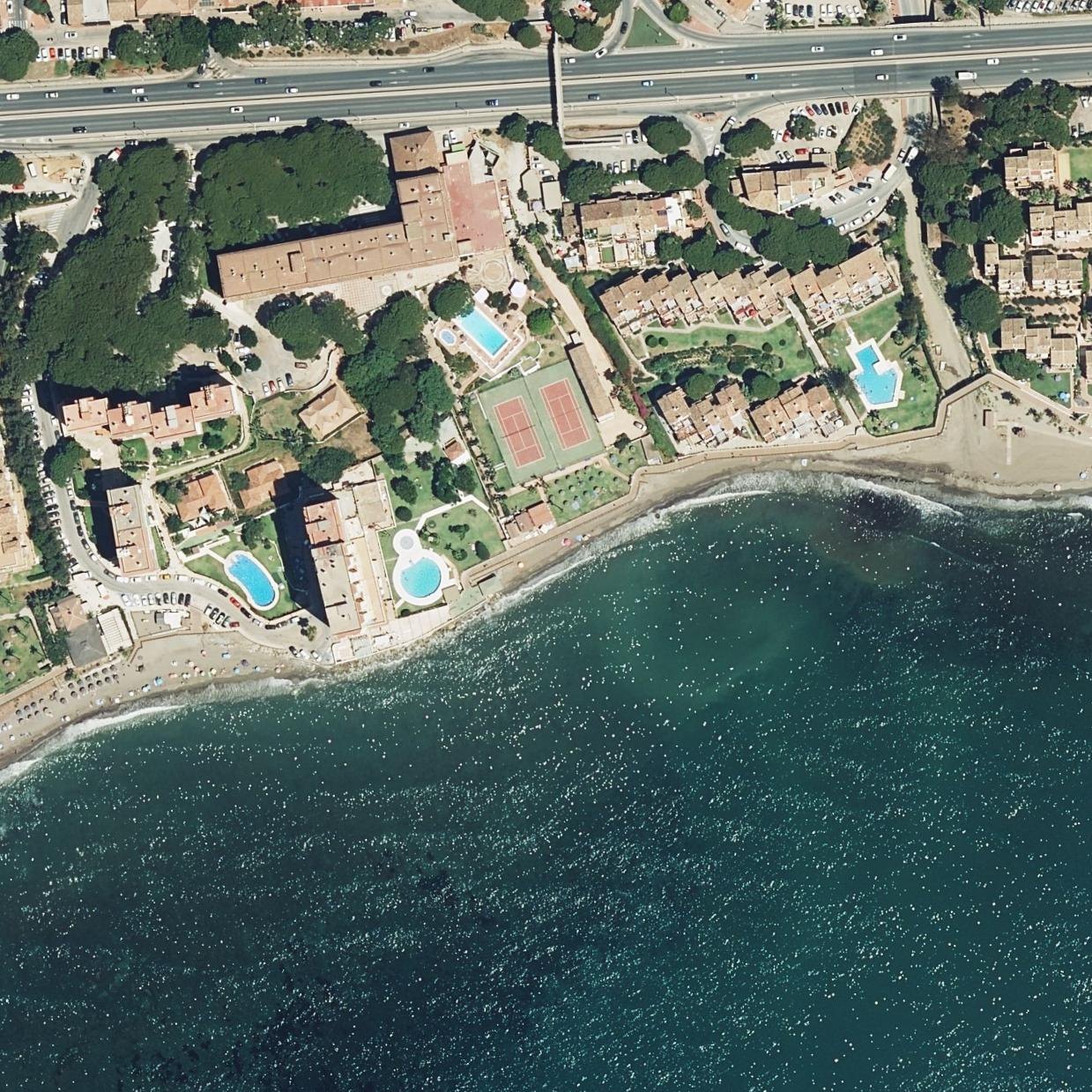 Aerial map of Playa de Calahonda - Calahonda