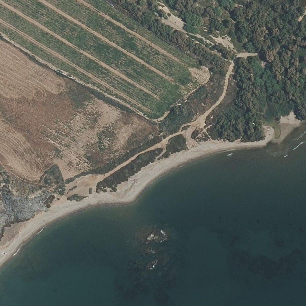 Aerial map of Playa de Las Chapas
