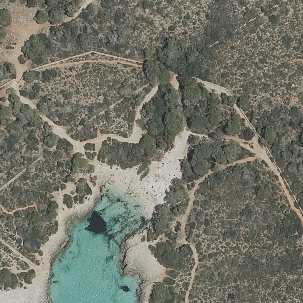 Aerial map of Playa des Talaier