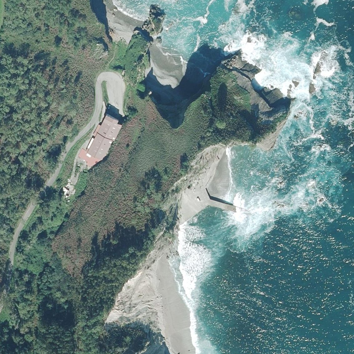 Aerial map of Playa El Castrillón