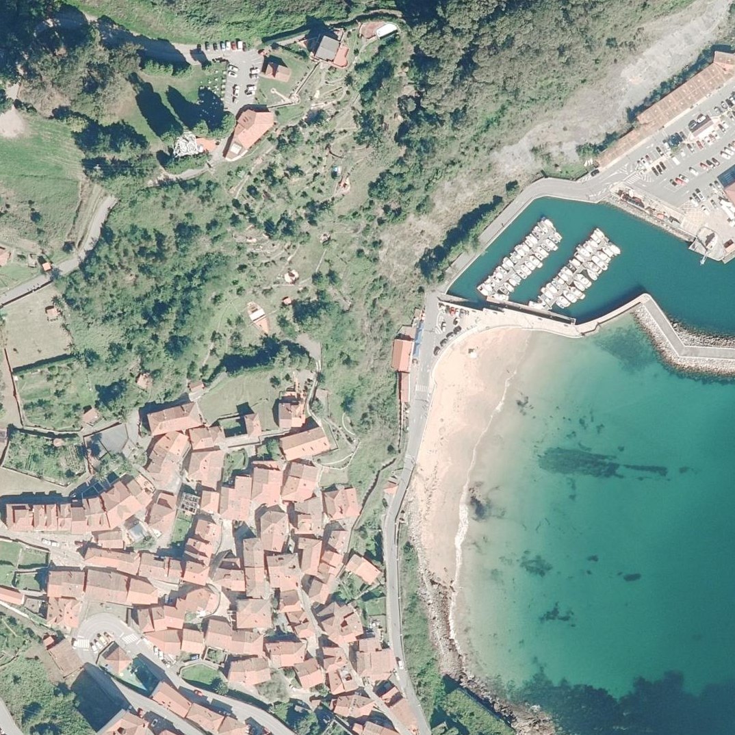 Aerial map of Playa l'escanu