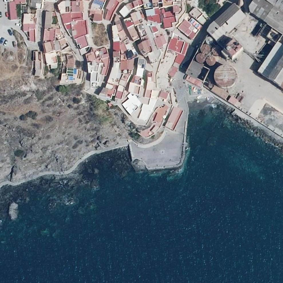 Aerial map of Playa La Caletilla