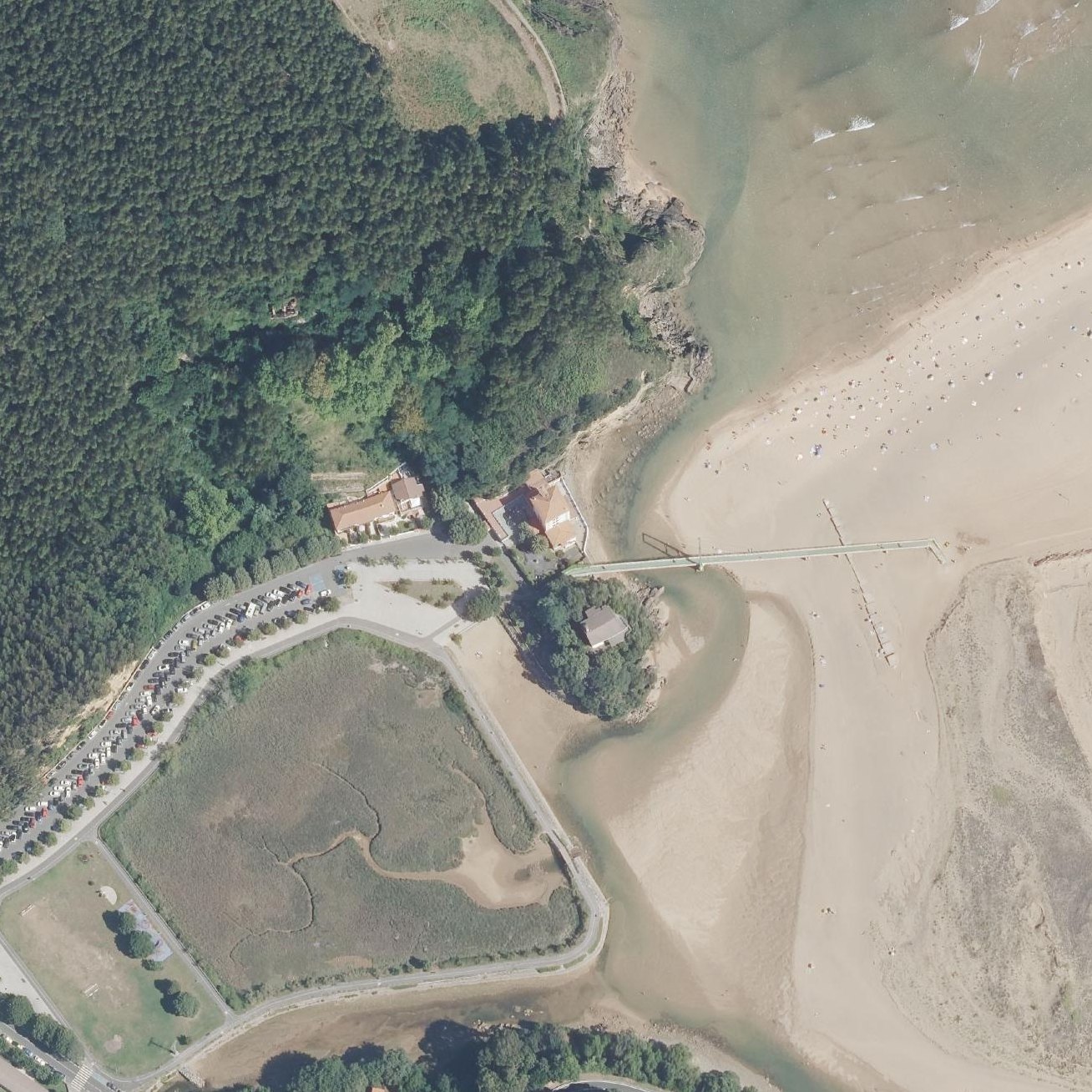 Aerial map of Pobeña Beach