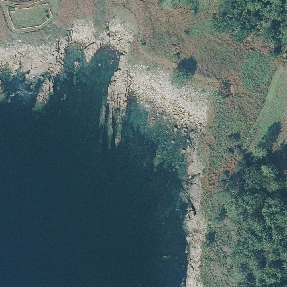 Aerial map of Praia da Cova