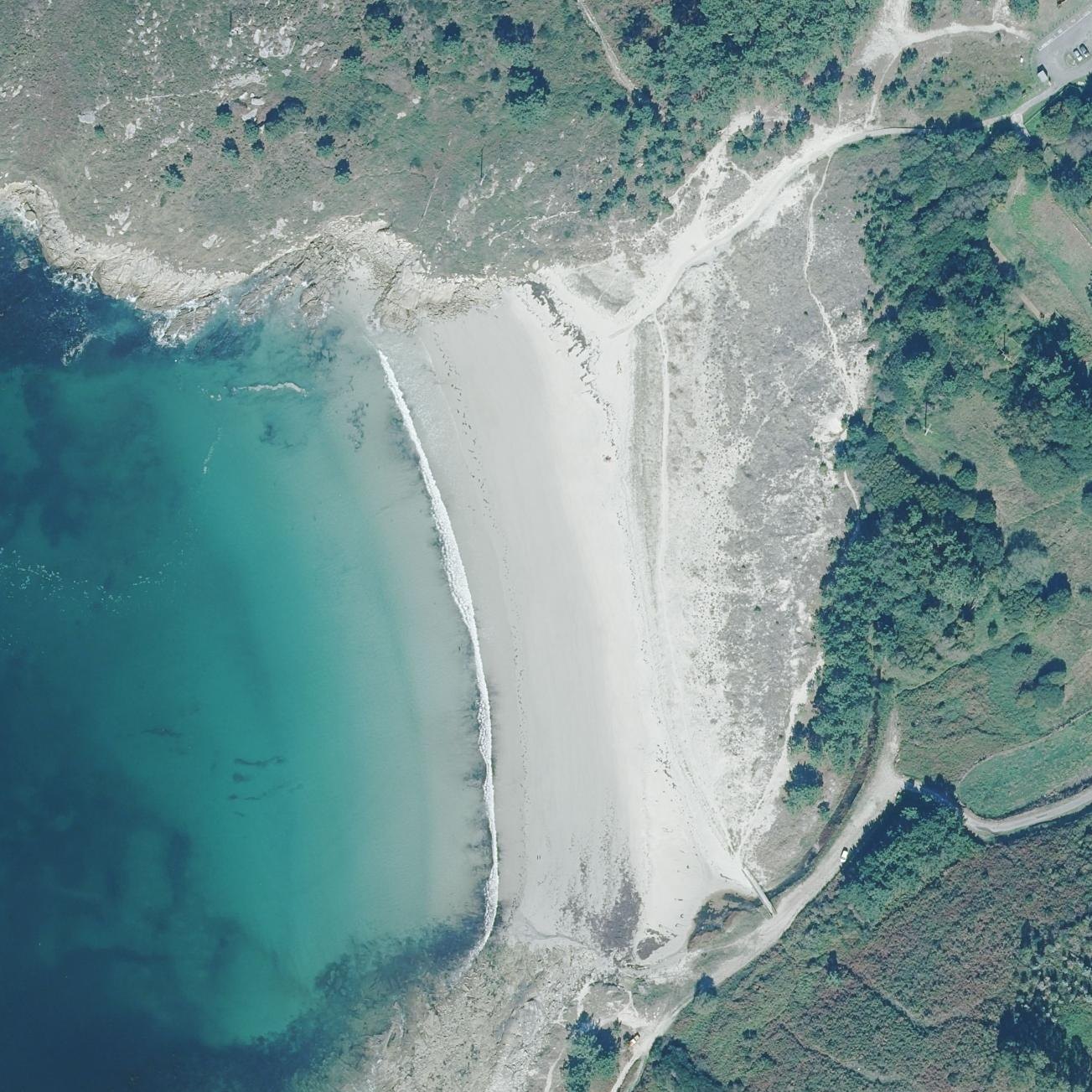 Aerial map of Praia da Ermida