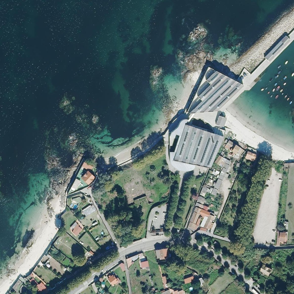 Aerial map of Praia da Mourisca
