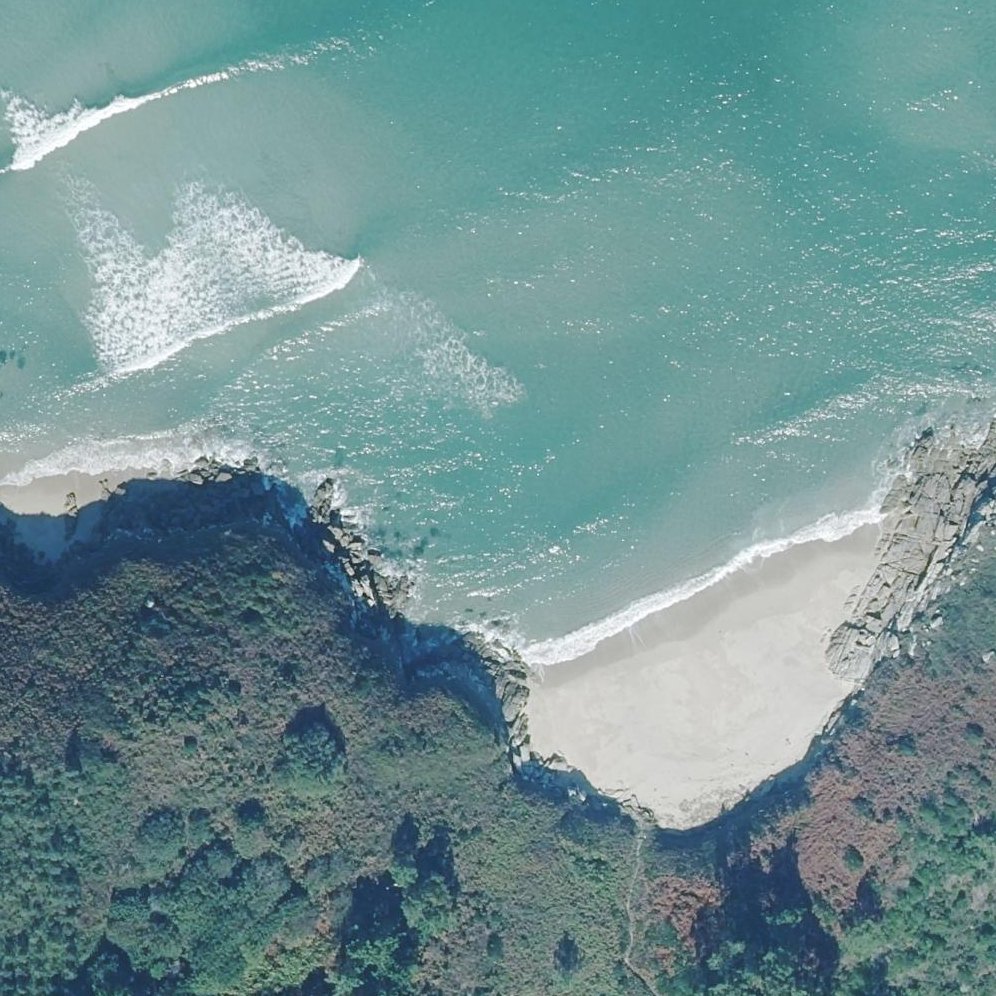 Aerial map of Praia das Maceiras