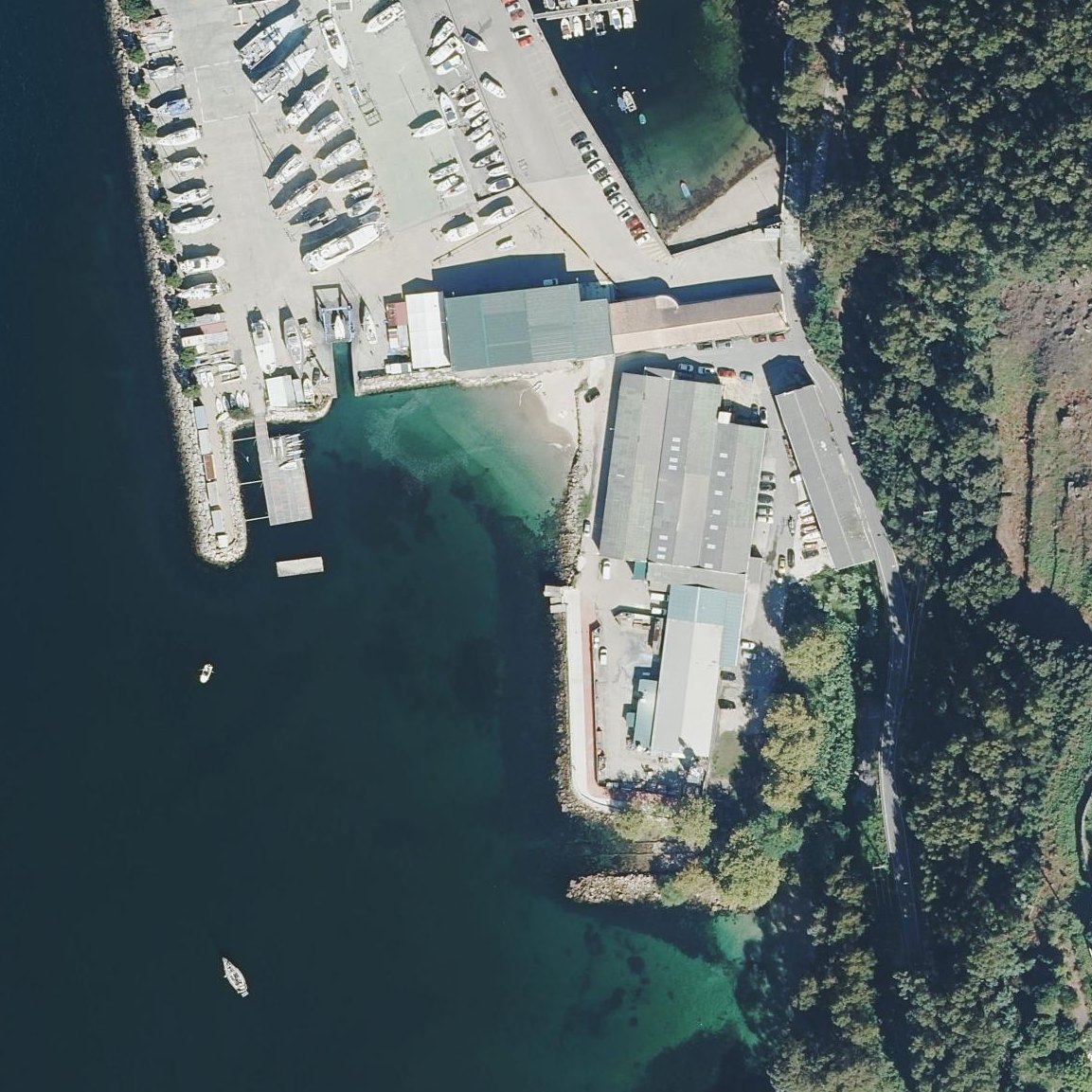 Aerial map of Praia de A Fábrica