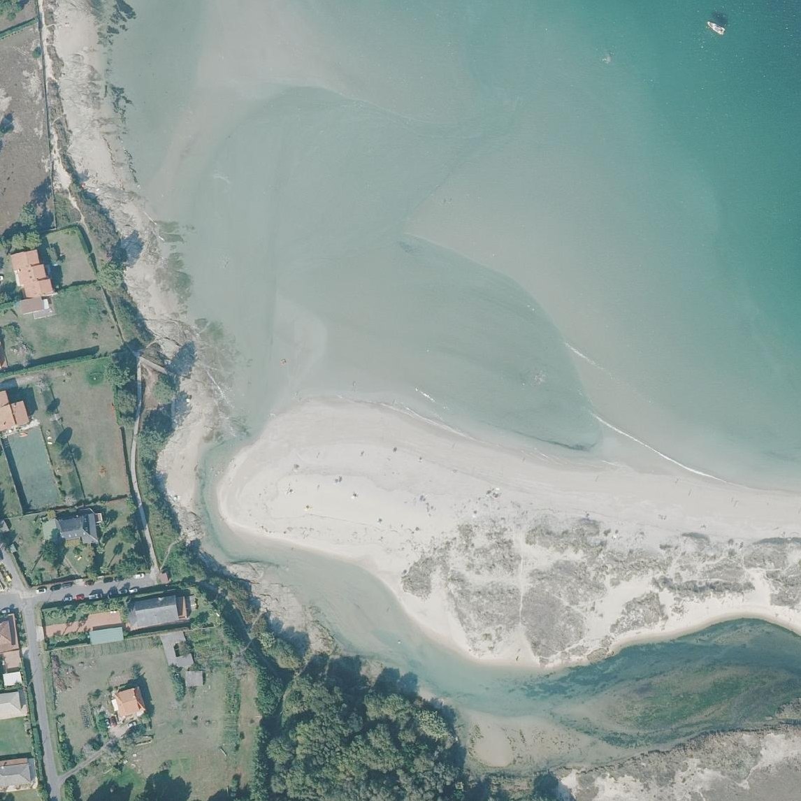 Aerial map of Praia de Aguieira
