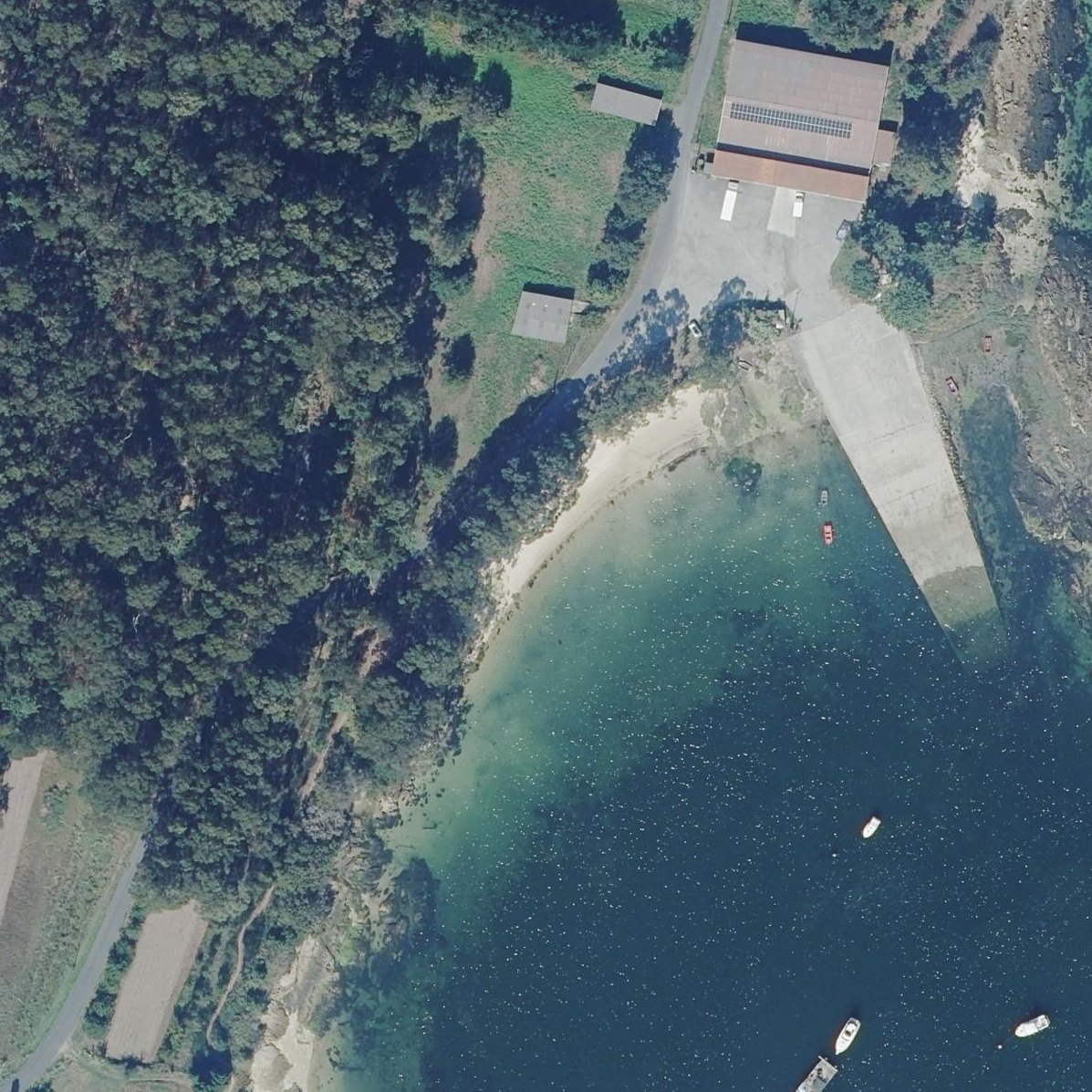 Aerial map of Praia de Angados