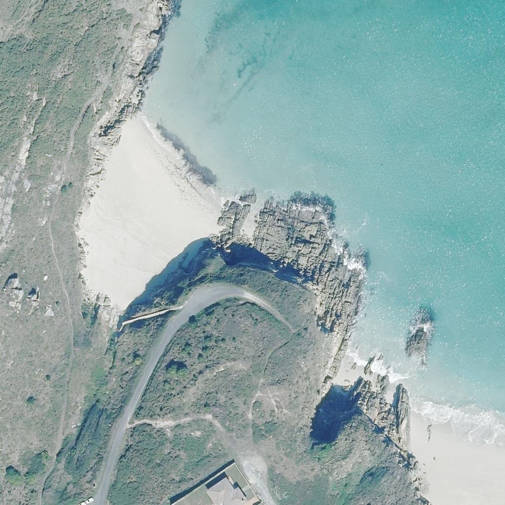 Aerial map of Praia de Area Pequena