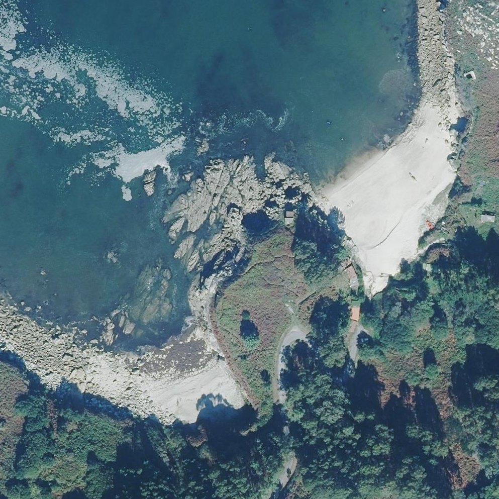 Aerial map of Praia de Area Pequena da Barda